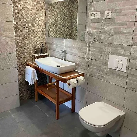 Lovely In Nature With Sauna